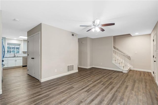 725 Anderson Walk, Marietta, GA 30062