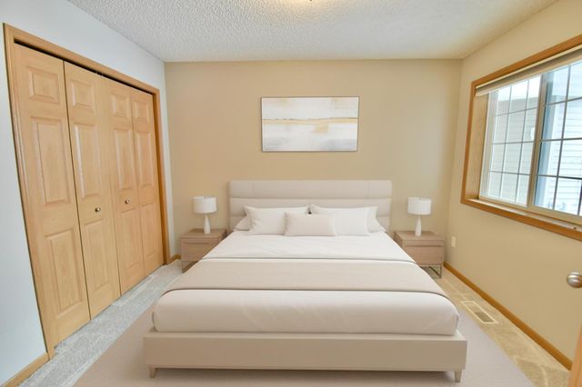 939 Cypress Road 4, Saint Cloud, MN 56303