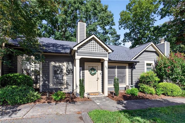 204 Tabor View Lane, Winston-salem, NC 27106
