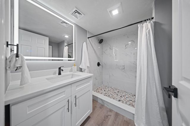 37 Bent Ave, Malden, MA 02148