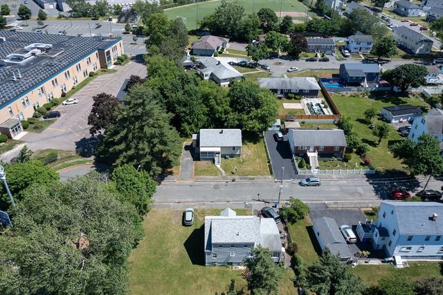 37 Bent Ave, Malden, MA 02148