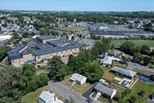 37 Bent Ave, Malden, MA 02148