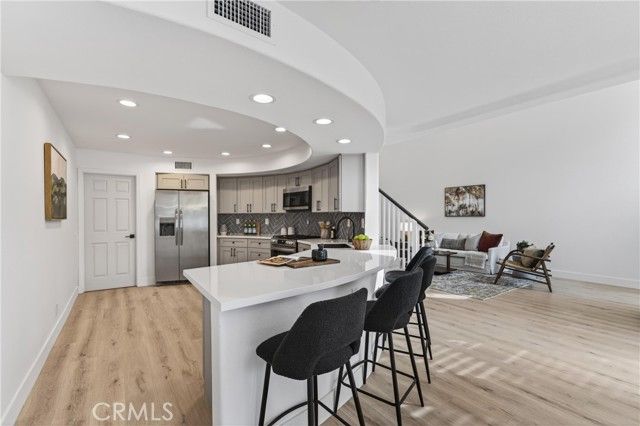 622 Kendale, Thousand Oaks, CA 91360