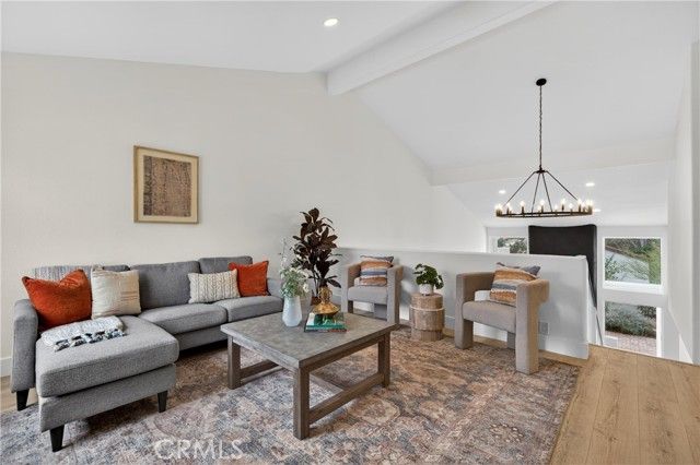 622 Kendale, Thousand Oaks, CA 91360