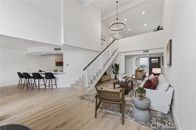 622 Kendale, Thousand Oaks, CA 91360