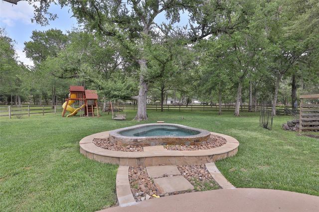 3422 Woodbine Drive, Fulshear, TX 77441