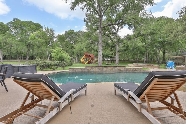 3422 Woodbine Drive, Fulshear, TX 77441