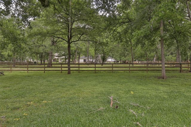 3422 Woodbine Drive, Fulshear, TX 77441