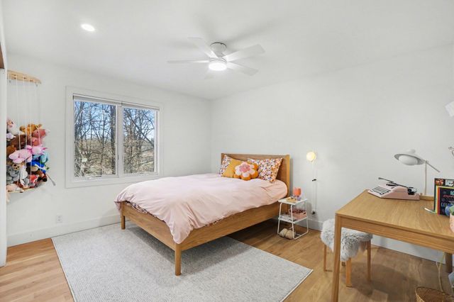 687 Lugers Road, Holland, MI 49423