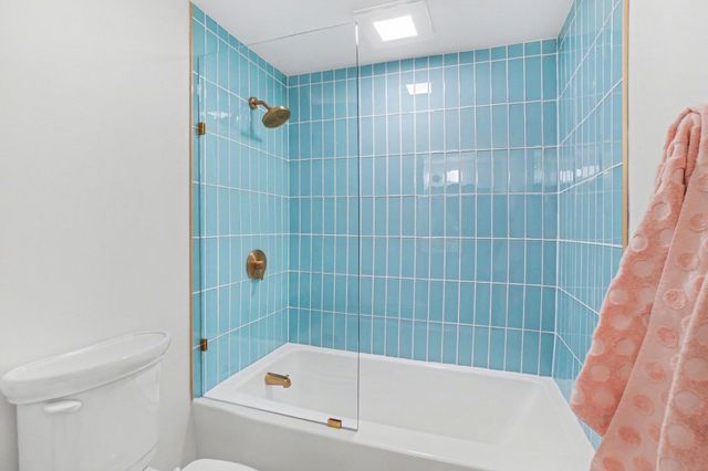 687 Lugers Road, Holland, MI 49423