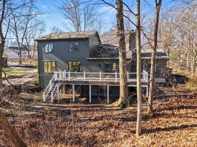 687 Lugers Road, Holland, MI 49423