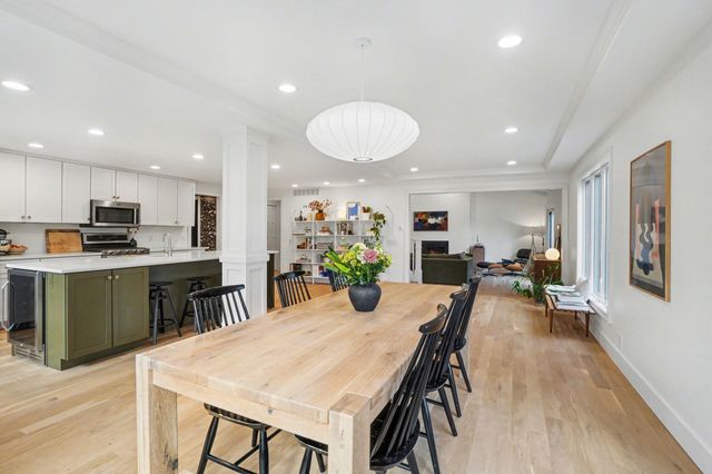 687 Lugers Road, Holland, MI 49423