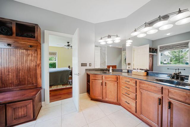 318 Trace Drive, Delaware, OH 43015