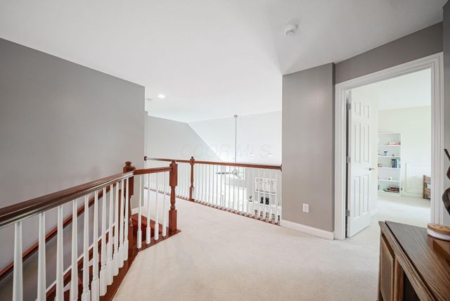 318 Trace Drive, Delaware, OH 43015
