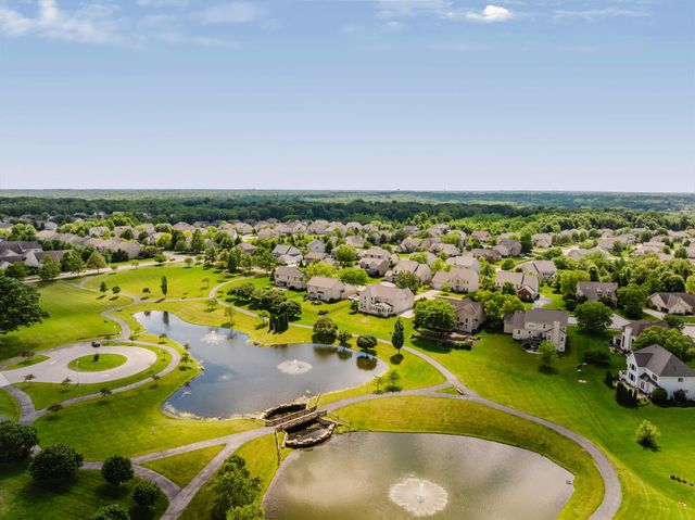 318 Trace Drive, Delaware, OH 43015
