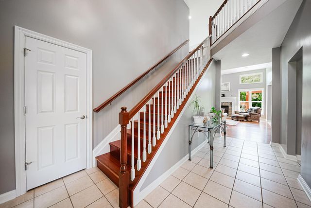 318 Trace Drive, Delaware, OH 43015