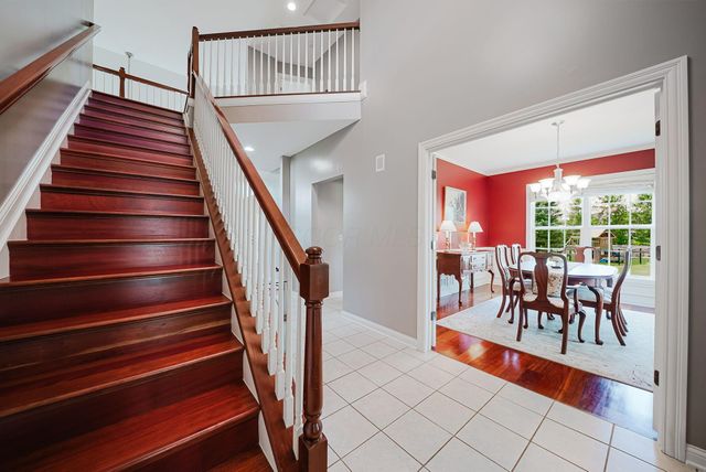 318 Trace Drive, Delaware, OH 43015
