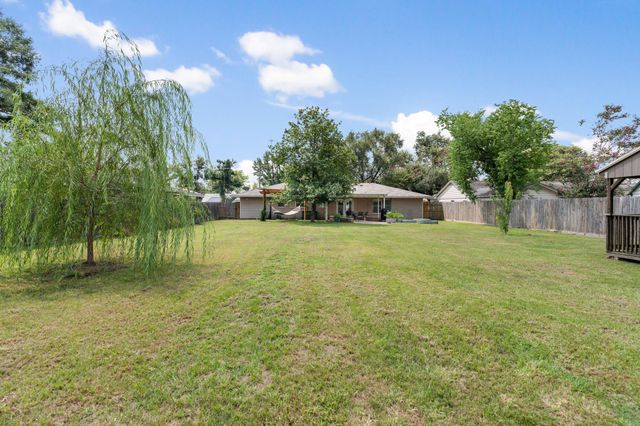 4602 Randwick Drive, Houston, TX 77092