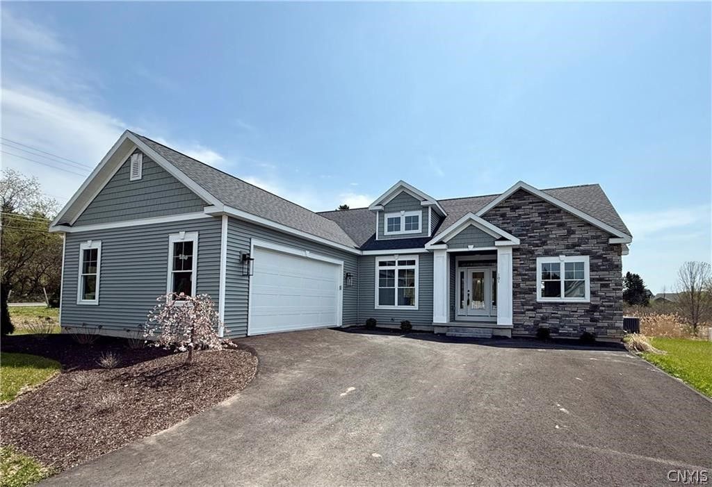 6237 Steinway Drive, Dewitt, NY 13078