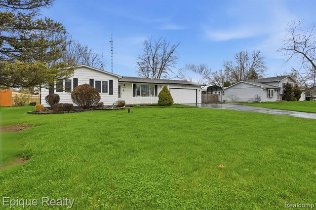 2491 Valley Church Drive, Clio, MI 48420