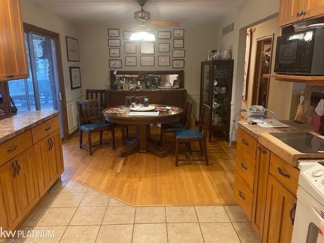 2567 St. Clair River Drive, Algonac, MI 48001