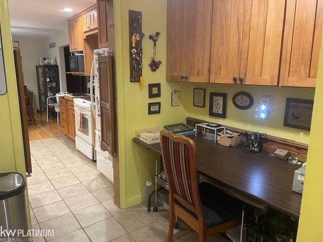 2567 St. Clair River Drive, Algonac, MI 48001