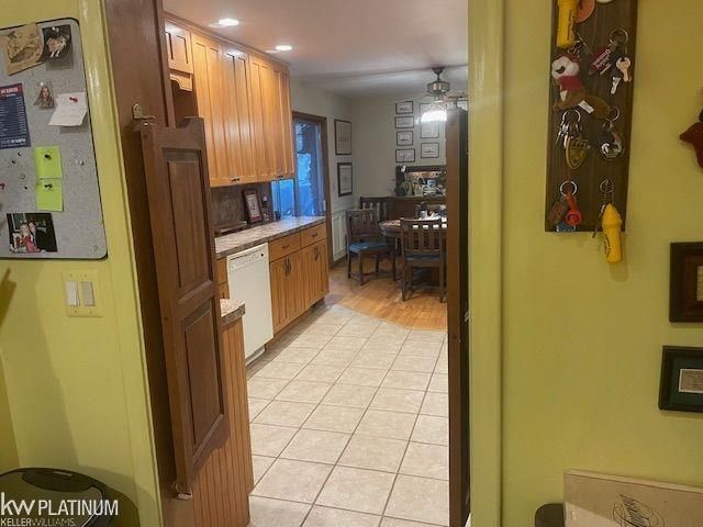 2567 St. Clair River Drive, Algonac, MI 48001