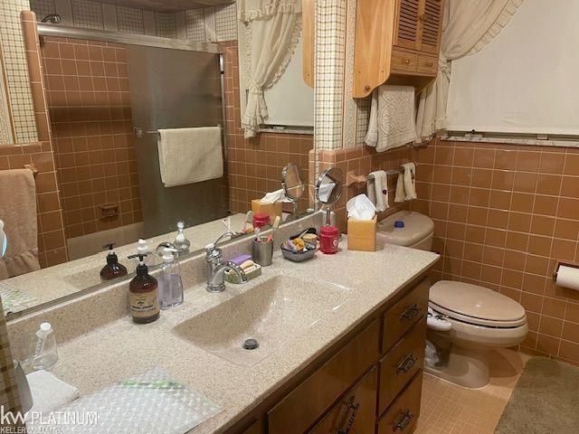 2567 St. Clair River Drive, Algonac, MI 48001