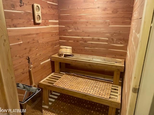 2567 St. Clair River Drive, Algonac, MI 48001