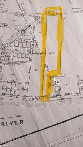 2567 St. Clair River Drive, Algonac, MI 48001