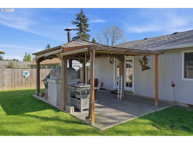 15212 Ne 31ST St, Vancouver, WA 98682