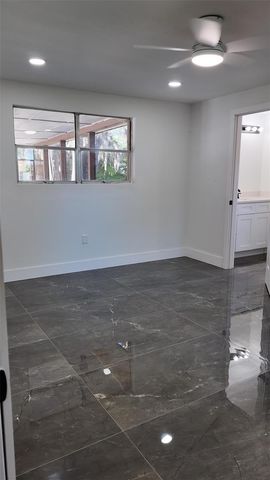 21402 E STATE ROAD 64, Bradenton, FL 34212