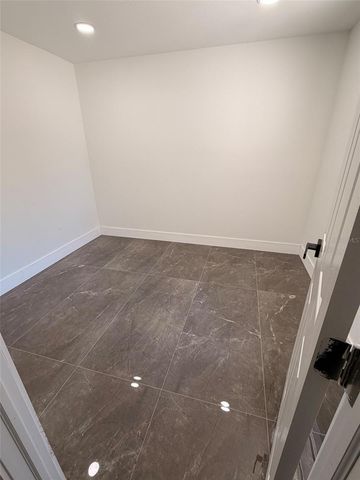 21402 E STATE ROAD 64, Bradenton, FL 34212