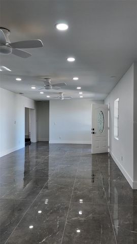 21402 E STATE ROAD 64, Bradenton, FL 34212