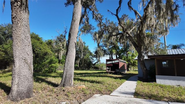 21402 E STATE ROAD 64, Bradenton, FL 34212
