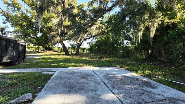 21402 E STATE ROAD 64, Bradenton, FL 34212