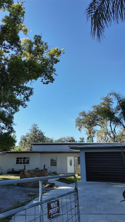 21402 E STATE ROAD 64, Bradenton, FL 34212