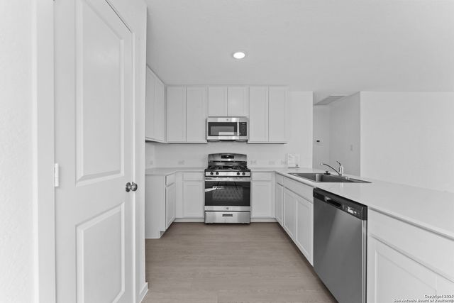 3789 Swift Fox Rd, New Braunfels, TX 78130