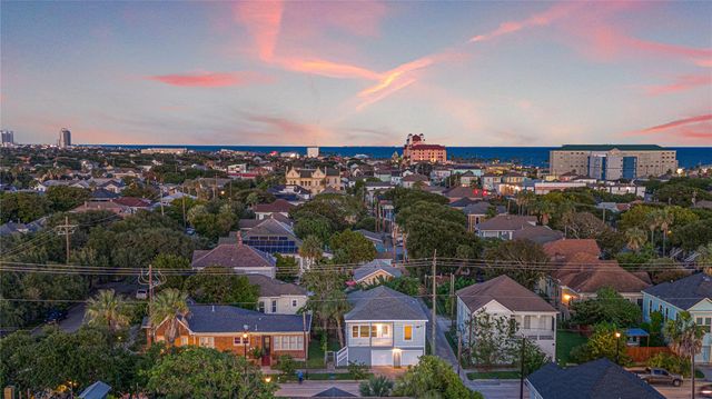 1812 27th Street, Galveston, TX 77550