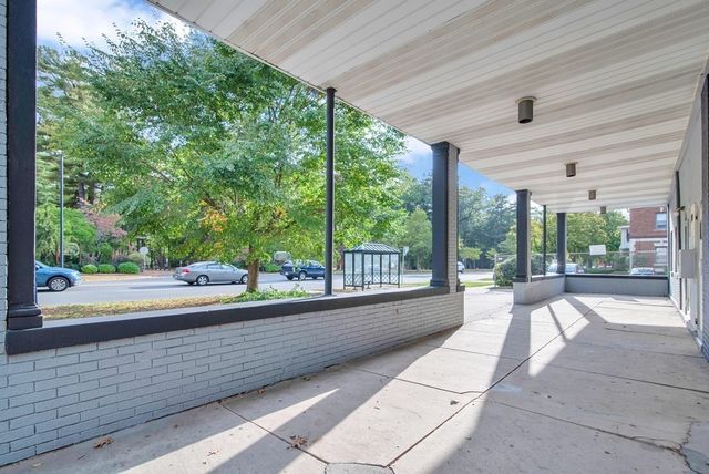 302-306 Sumner Ave, Springfield, MA 01108