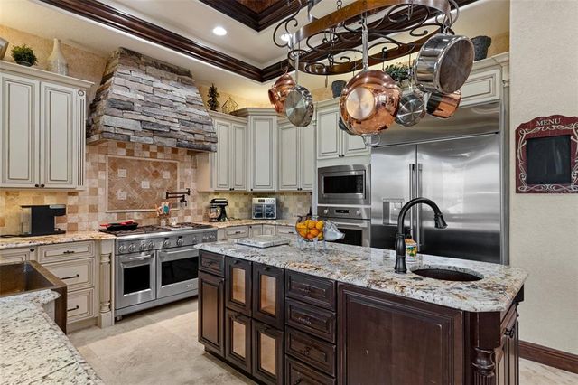 3026 WENTWORTH WAY, Tarpon Springs, FL 34688