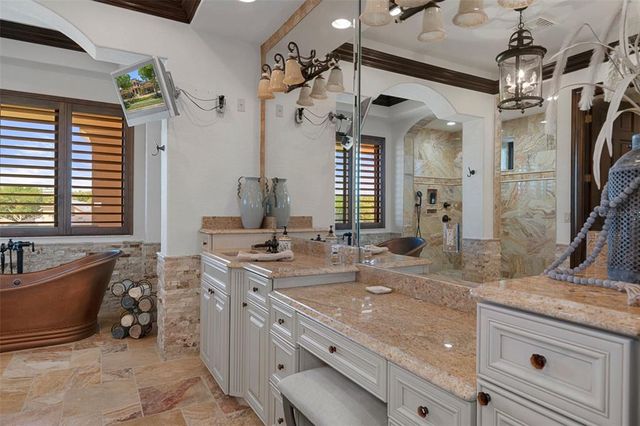3026 WENTWORTH WAY, Tarpon Springs, FL 34688
