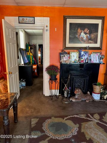 363 N 27th St, Louisville, KY 40212