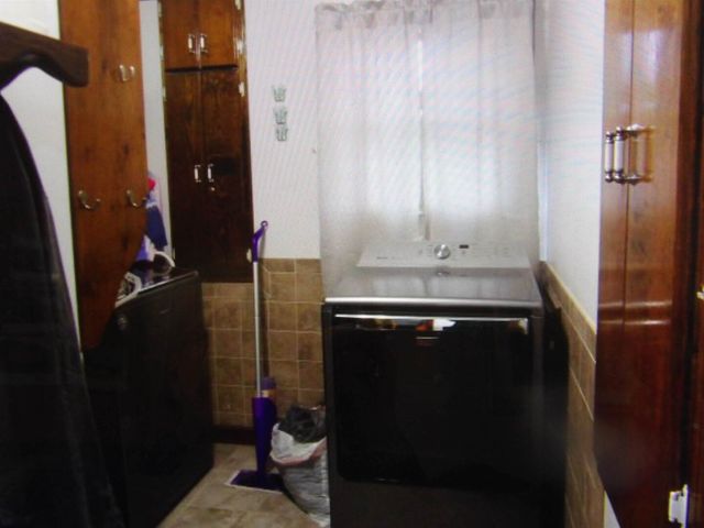 832 W Raymond Street W, Harrisburg, IL 62946