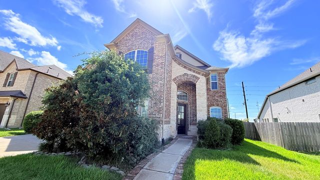 4426 Tumbling Leaf Court, Sugar Land, TX 77479