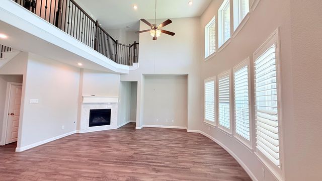 4426 Tumbling Leaf Court, Sugar Land, TX 77479