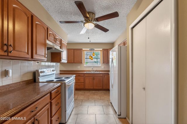 3104 Missouri Avenue, Las Cruces, NM 88011