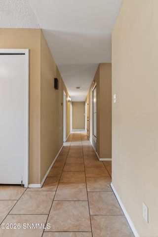3104 Missouri Avenue, Las Cruces, NM 88011