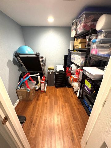 13939 N State Highway 71, El Campo, TX 77437