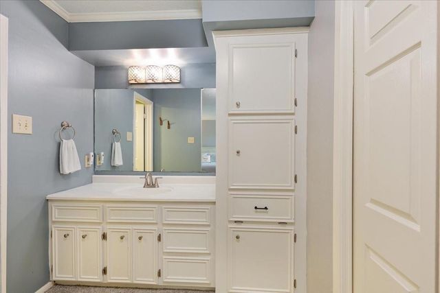 727 Davis Road, League City, TX 77573